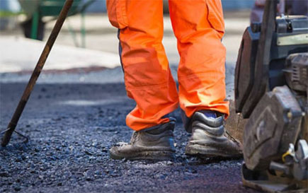 Paving Contractors Guide to Proper Maintenance Of Paved Surfaces